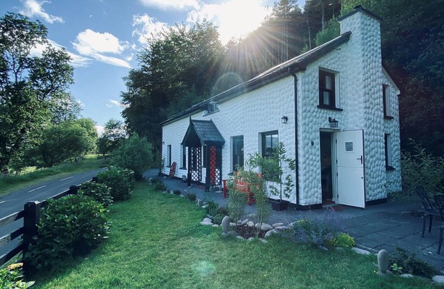 Charming and Comfortable Cottage, Glenbeigh, Ring of Kerry, Free WiFi