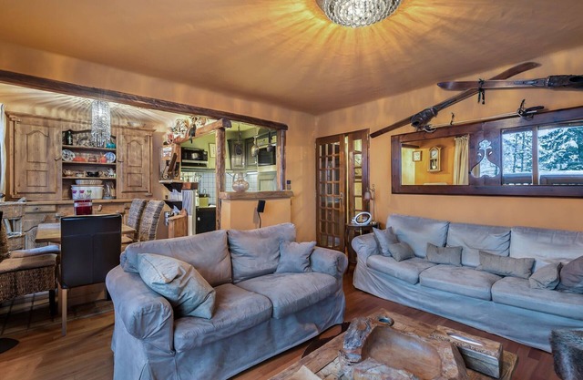 Charming Apartment in Courchevel 1850 with Fireplace and Parking