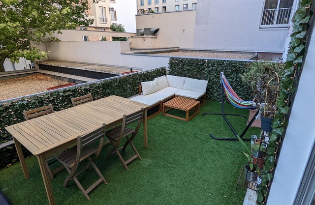 Charming Apartment w/Terrasse in Heart of Paris 13