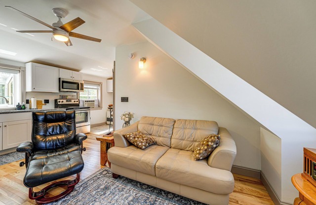 Charming Apt w/Shared Outdoor Space in Lisbon!