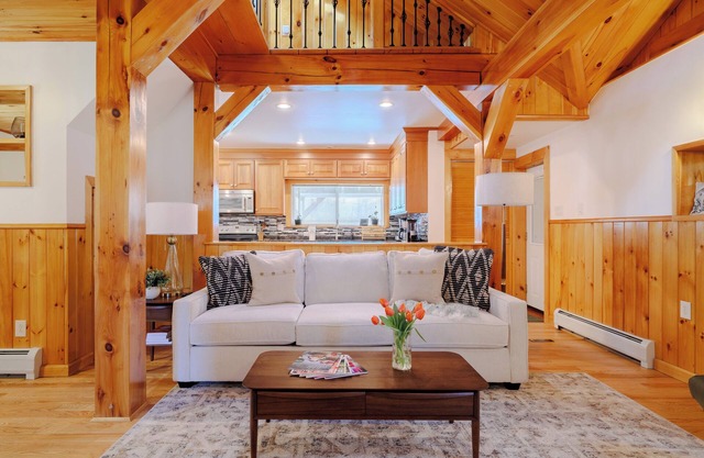 Charming Berkshires Retreat – Minutes to Williamstown