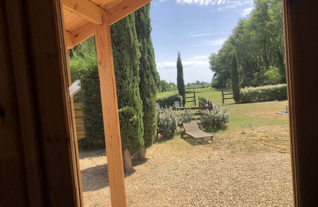 Charming chalet in the Luberon region Perfect comfort for two people