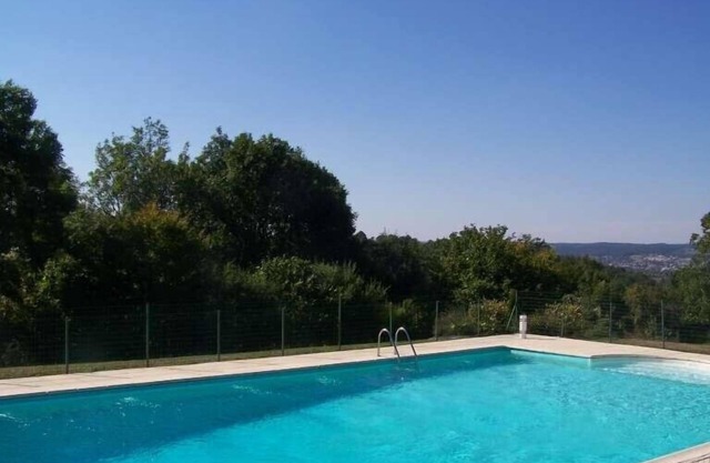 Charming cottage 3 to 5 people + chartreuse fish from the XVII to GRIGNOLS Dordogne