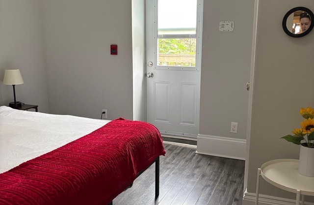 Charming D-Town Halifax 1BRM apartment -Walking distance to HFX Waterfront