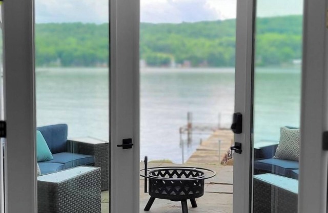 Charming Finger Lakes cottage with 3 levels of lakefront views for all seasons