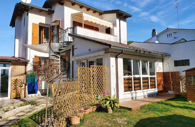 Charming house in Marina di Ravenna with fenced garden