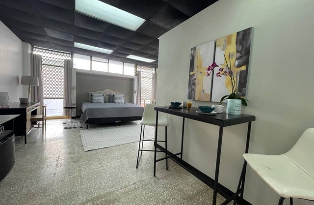 Charming Loft Overlooking City