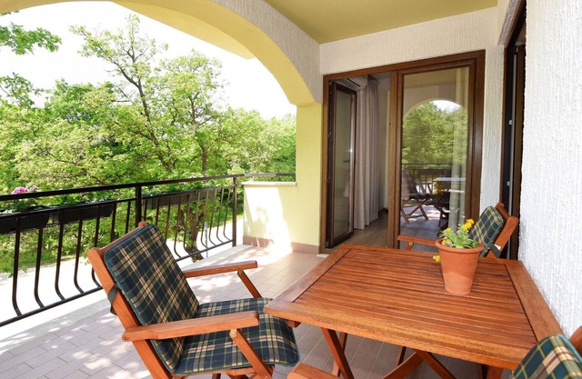 Charming one bedroom apartment near Porec with balcony