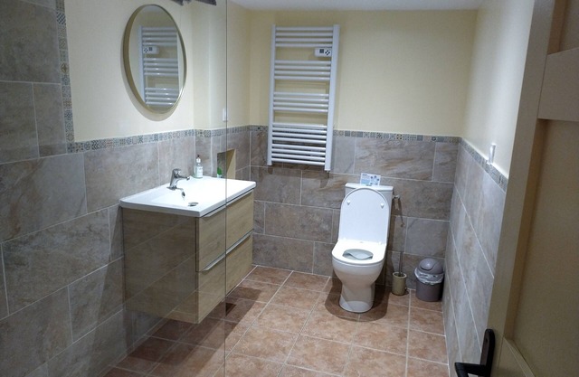 Charming renovated farmhouse between land and sea