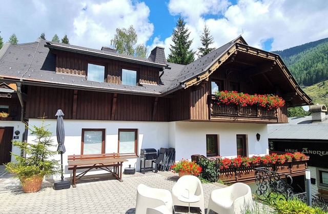 Charming ski-in/ski-out country house with sauna