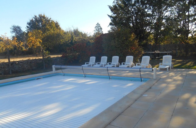 Charming stone house with private pool, jacuzzi, wifi ...