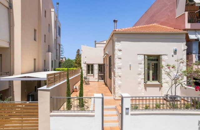 Charming stone house with character in historic Chalepa, Chania.
