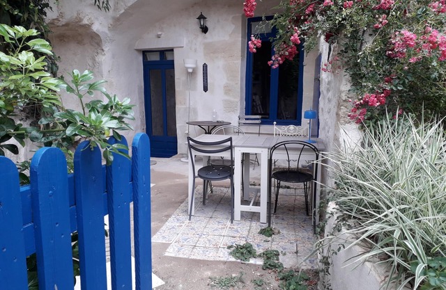 Charming troglodyte loft at the foot of Château d'Amboise