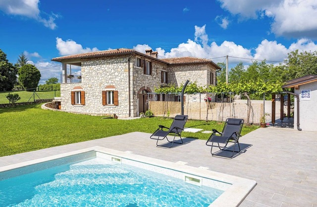 Charming Villa with Pool