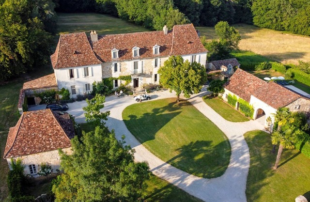 Chateau De Neveu - Seven Bedroom Castle, Sleeps 14