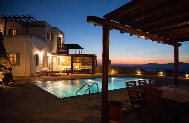 Chef included by Fantasia Villas: Villa Vento 7 bedrooms