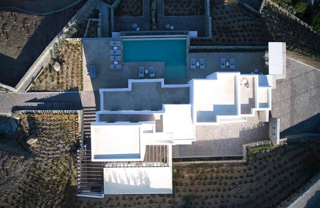 Chef included by Fantasia Villas: Absolute Paradise Tourlos Villa