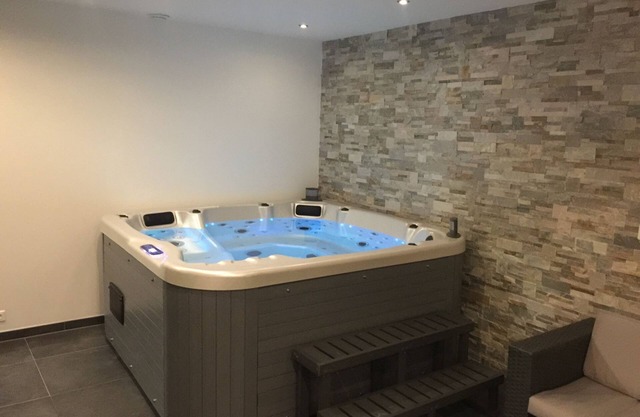 Chez Alice - Gite Alsace Pool Jacuzzi Spa