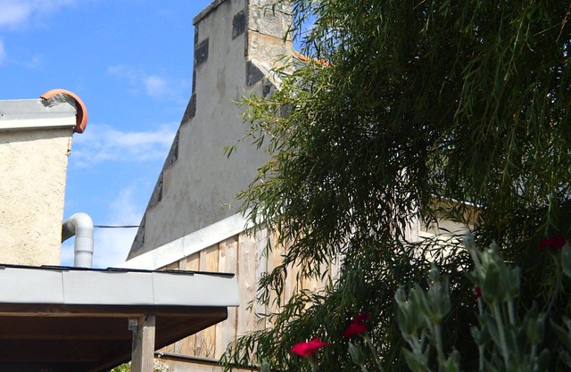 Chez Joséphine : freshly renovated old house, 2 steps from the ocean