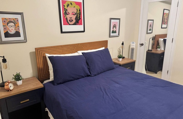Chic 2-bedroom townhome with WiFi and AC in vibrant Columbia Heights in DC