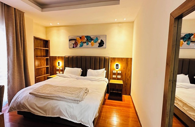 Chic 2BR Apt at center of Bole Brass