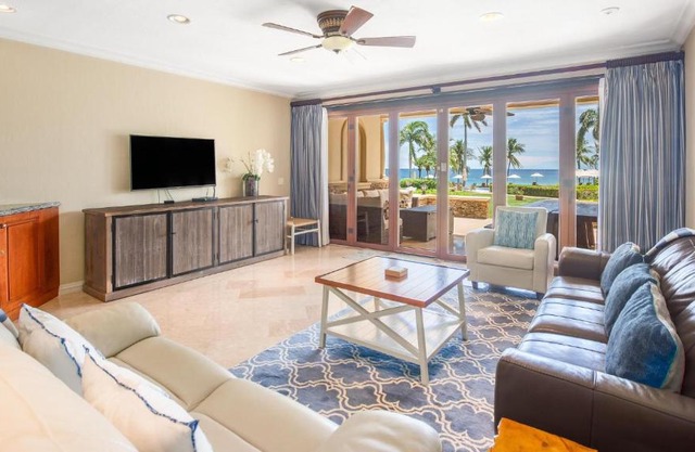 Chic Condo with a Stylish Coastal Design in an Exclusive Condo Community with Direct Beach Access