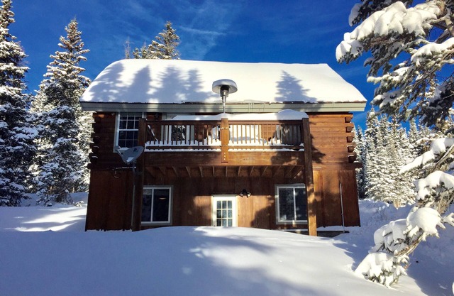 Chic Mountain Chalet ✨ Modern! | Stunning Views! | Experience Breckenridge, CO!