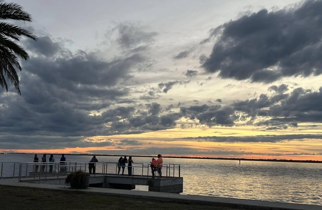 Chic Riverfront apartment in downtown San Marco