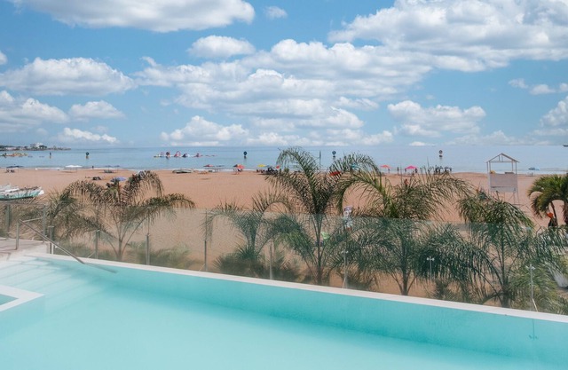 Chipipe De Lujo Zona Privilegiada En Plena Playa