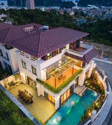 Chuỗi Villa FLC 5 NGỦ 9-48 - bể bơi riêng - trung tâm Hạ Long