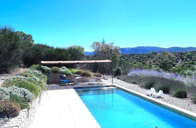 Ciel Du Luberon - your holiday villa with a large pool and luxury equipment