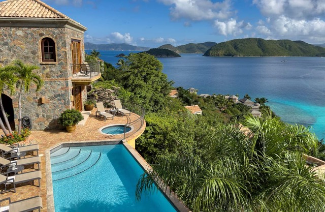 Cinnamon Breeze - Ultra-luxury villa in Peter Bay Estate