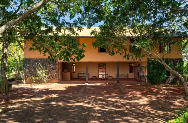 Cinnamon Museum - Exclusive Villa in Mirissa with WiFi, AC