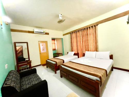 Cinnamon Tree Tourist Rest