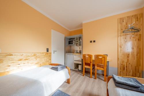 City Studio mit Fußbodenheizung und Pantryküche in der Nähe der Messe