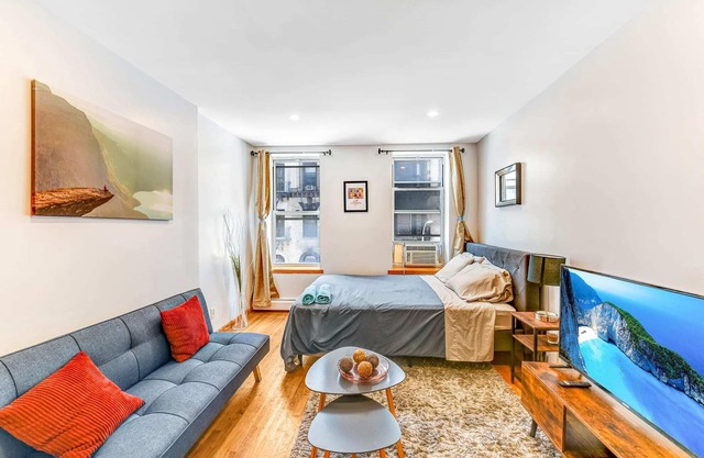 Classic NYC 2 BDRM Nolita Apt