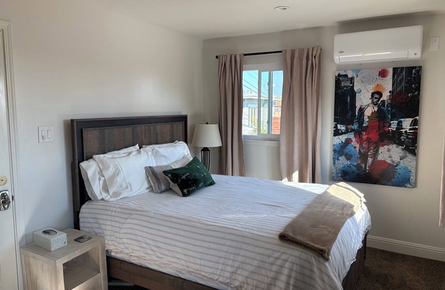 Clean and comfortable suite in mid SF peninsula! Private and well located.