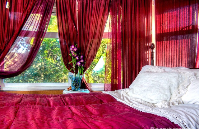 Cliff Crest Bed & Breakfast