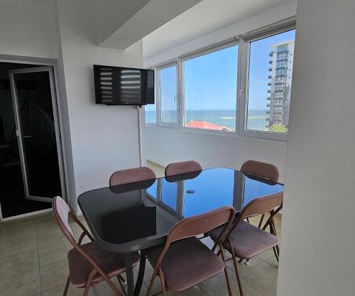 Cliff Sunrise Apartment