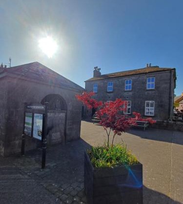 Clonbur House - One bedroom apartment