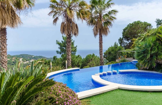 Club Villamar - Spectacular luxury villa with private swimming pool and stunning sea views! Spend.