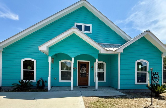 Coastal Comfort Retreat