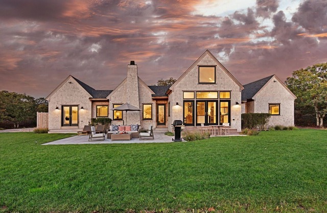 Coastal Contemporary Home in Edgartown