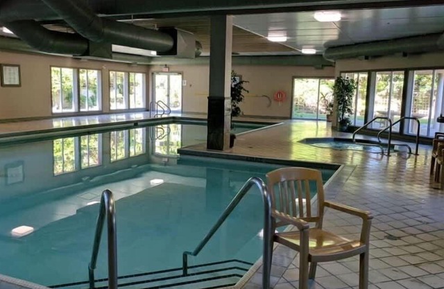 Coastal Elements - 1BDRM - Full Kitchen