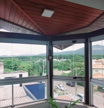 Cobertura na Barra da Lagoa -