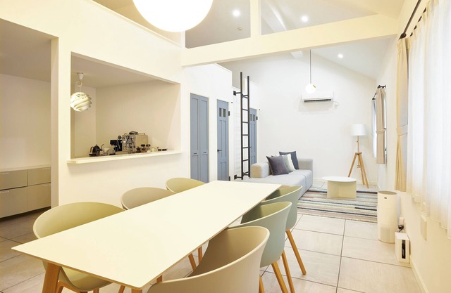 COFFEE HOTEL Soundwave