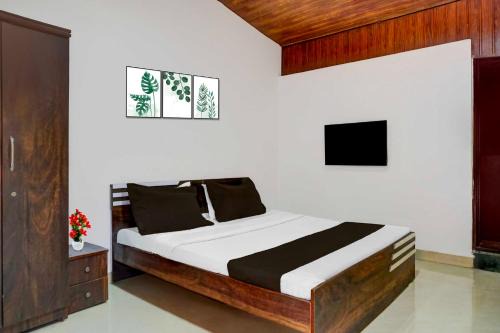 Collection O Malavli Lonavala Hill View