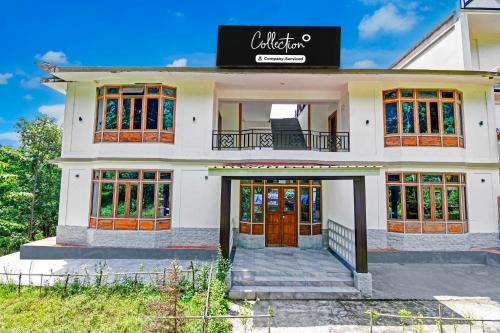 Collection O Pelling Kanchenjunga Mountain View