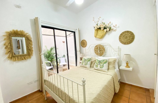 Colonial Area-near The Boardwalk-street Conde