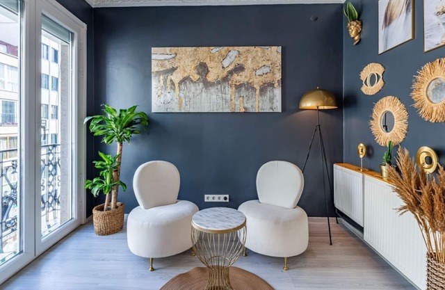 Colorful Breezy Apartment Close Trendy Attractions in the Heart of Nisantasi